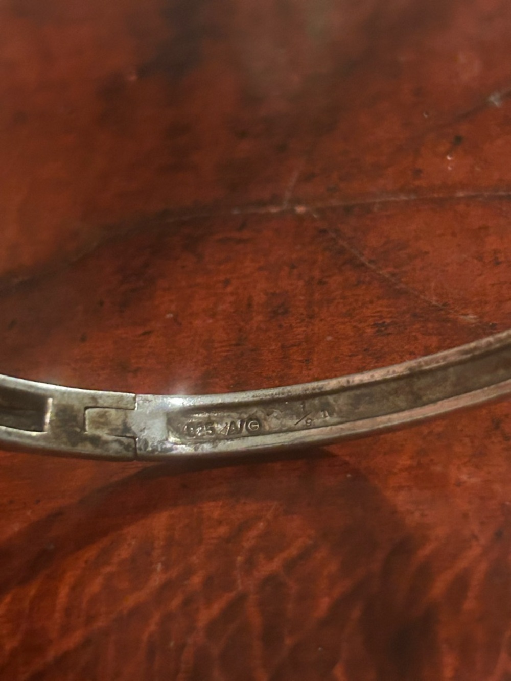 Sterling Silver 925 Quatrefoil Clover Hinged Diamond Bangle Bracelet - Picture 4 of 4